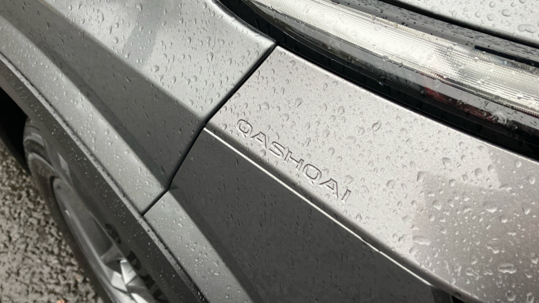 Nissan Qashqai 1.3 DiG-T MH Acenta Premium 5dr Petrol Hatchback